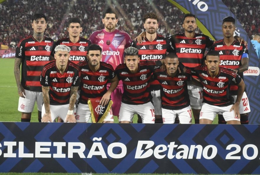 flamengo-propoe-medidas-para-fair-play-financeiro-e-combate-ao-campo-sintetico-no-brasil.-veja-detalhes-no-documento-completo