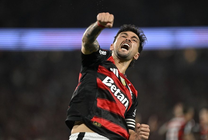 flamengo-se-destaca-em-vitoria-sobre-bragantino-e-prepara-estrategias-para-final-da-libertadores-em-novo-desafio