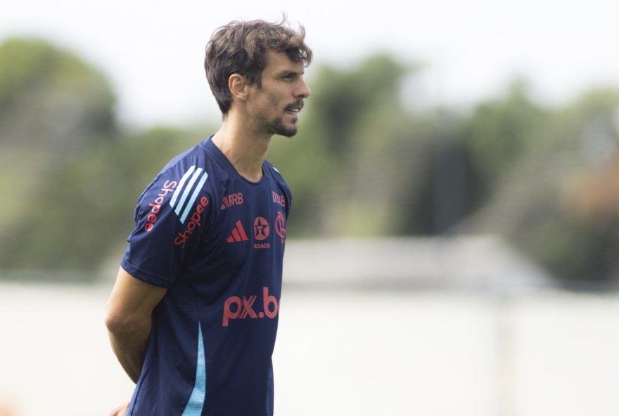 flamengo-se-destaca-na-bola-parada-com-rodrigo-caio3A-impacto-na-lideranca