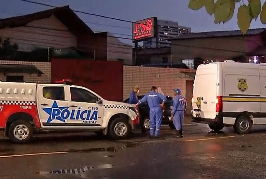 flanelinha-e-morto-a-tiros-em-belem3A-policia-investiga-crime-no-bairro-do-marco flanelinha-e-morto-a-tiros-em-belem3A-policia-investiga-crime-no-bairro-do-marco