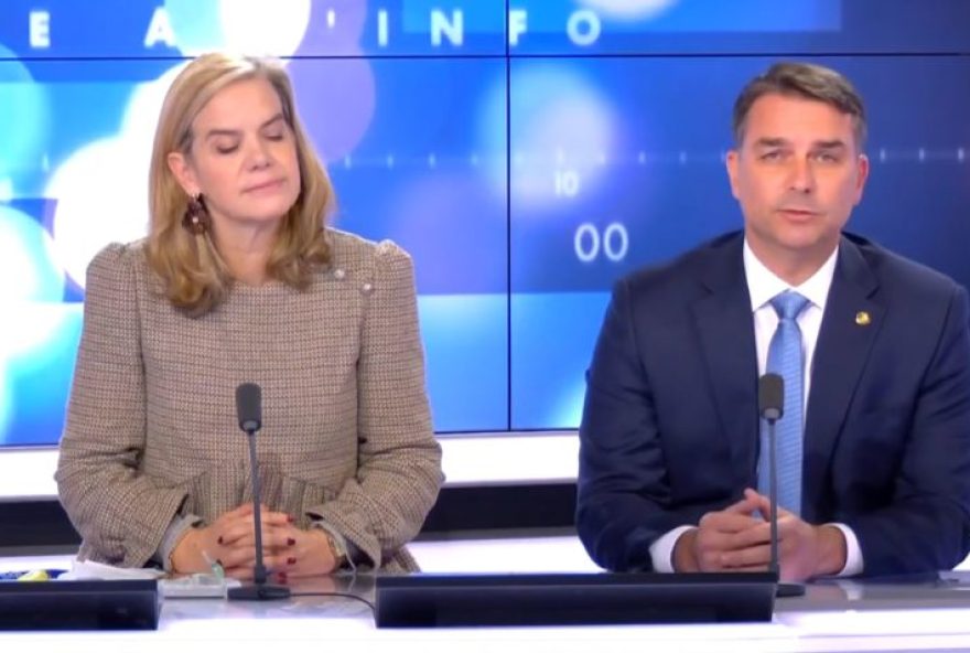 flavio-bolsonaro-critica-lula2C-stf-e-macron-em-tv-francesa flavio-bolsonaro-critica-lula2C-stf-e-macron-em-tv-francesa