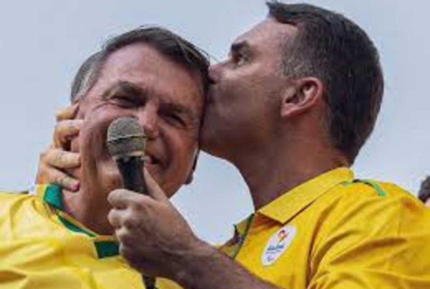flavio-bolsonaro-e-a-sua-rejeicao-diante-de-lula flavio-bolsonaro-e-a-sua-rejeicao-diante-de-lula