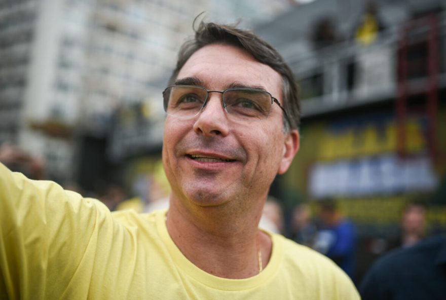 flavio-bolsonaro-inicia-negociacoes-para-2026-com-anistia flavio-bolsonaro-inicia-negociacoes-para-2026-com-anistia