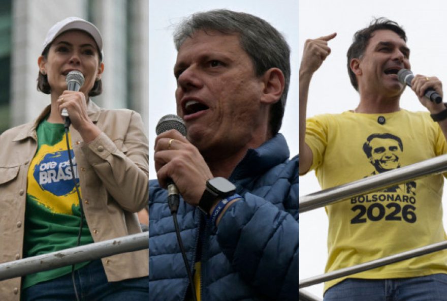 flavio-bolsonaro-minimiza-post-de-michelle-sobre-tarcisio-e-diz-que-nao-cobrara-apoio flavio-bolsonaro-minimiza-post-de-michelle-sobre-tarcisio-e-diz-que-nao-cobrara-apoio