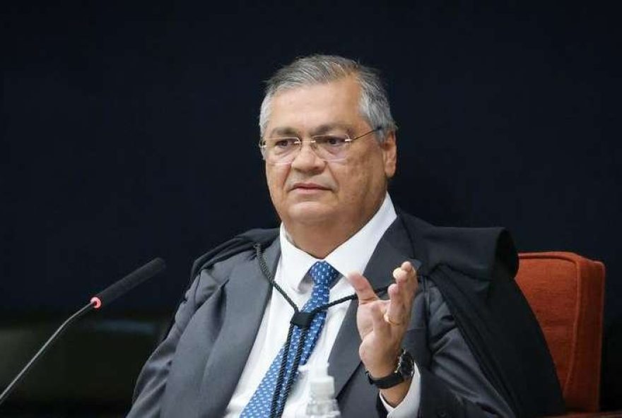 flavio-dino-tambem-vota-pela-condenacao-de-bolsonaro-e-placar-fica-2-a-0