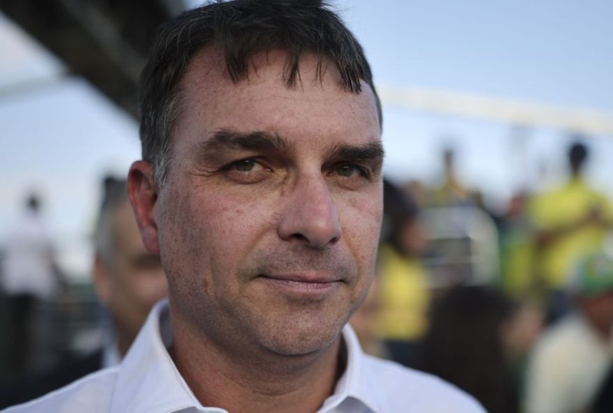 flavio-diz-ter-se-reunido-com-moraes-para-tratar-de-domiciliar-a-bolsonaro