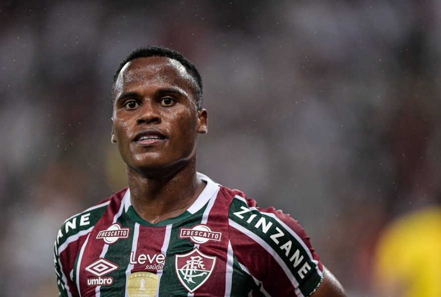 fluminense-aguarda-decisao-de-jhon-arias-sobre-futuro-na-europa