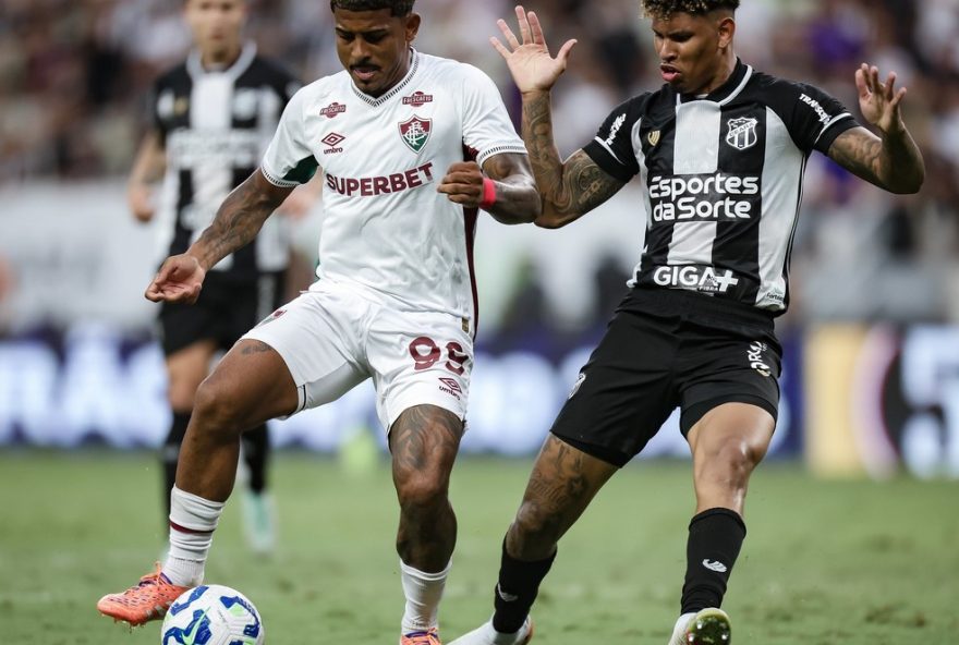 fluminense-busca-historica-marca-de-100-gols-no-ano-em-confronto-decisivo fluminense-busca-historica-marca-de-100-gols-no-ano-em-confronto-decisivo