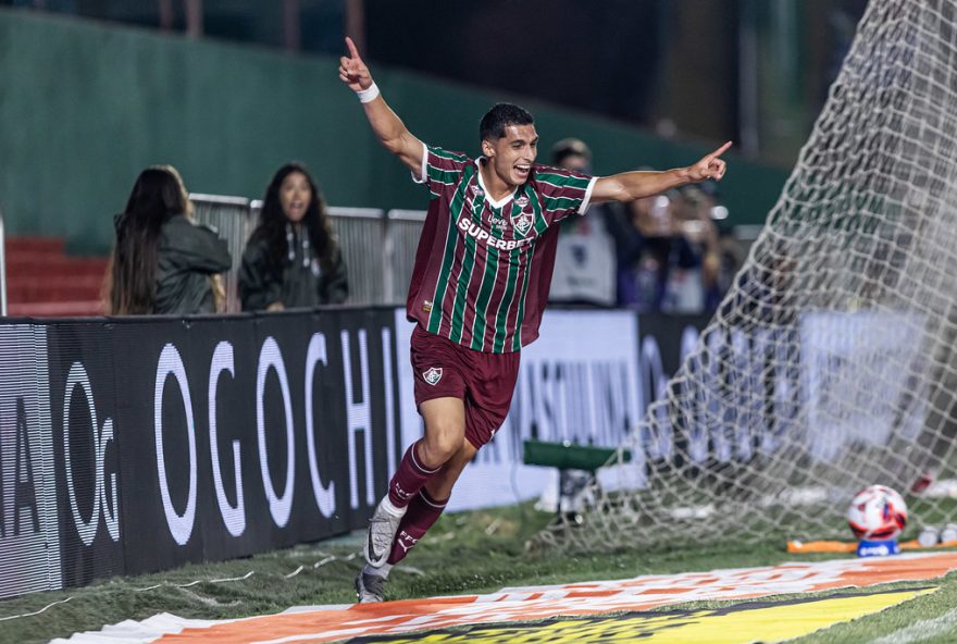 fluminense-encaminha-renovacao-de-atacante fluminense-encaminha-renovacao-de-atacante