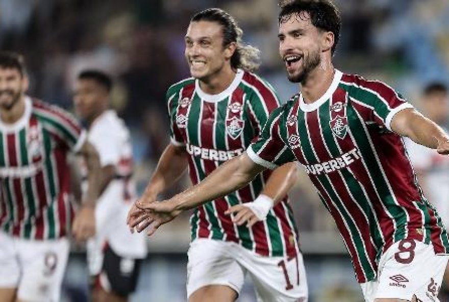 fluminense-goleia-e-acaba-com-sonho-do-sao-paulo-de-ficar-no-g7 fluminense-goleia-e-acaba-com-sonho-do-sao-paulo-de-ficar-no-g7
