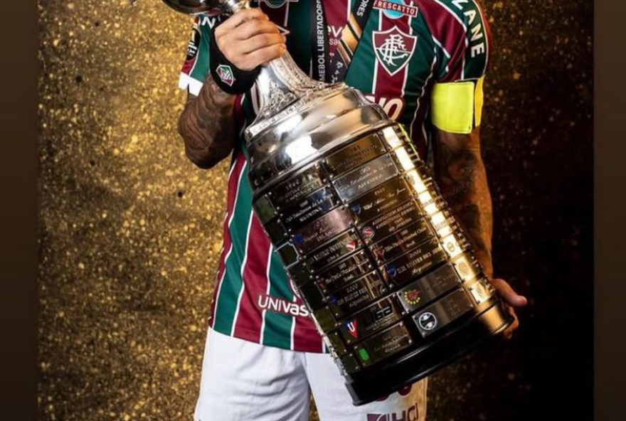 fluminense-presta-homenagens-a-felipe-melo-apos-anuncio-de-aposentadoria3A-confira-as-novidades-para-2025