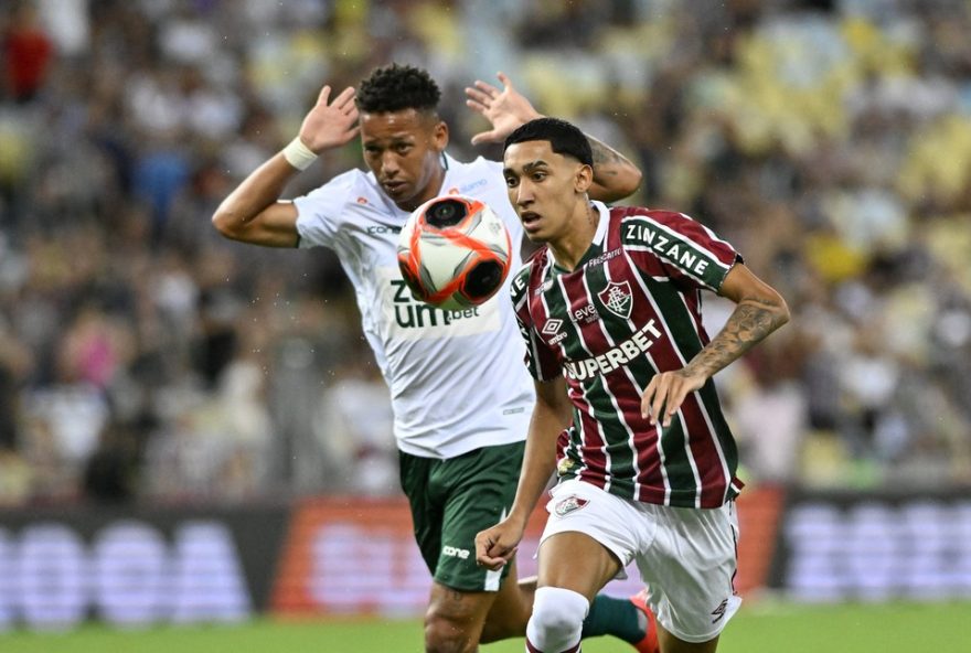 fluminense-renova-contrato-de-isaque-e-negocia-extensao-com-riquelme-felipe3A-confira-todas-as-movimentacoes-para-a-temporada-2025