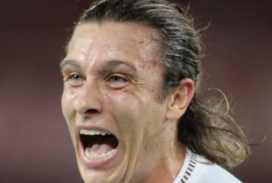 fluminense-vence-com-lambanca-e-golaco-e-se-aproxima-das-quartas-da-sula