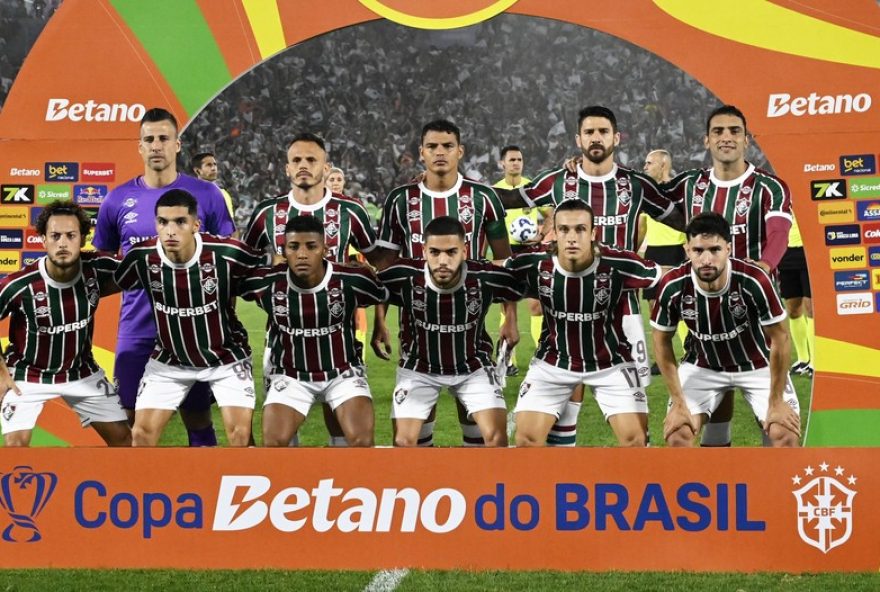 fluminense-vence-o-bahia-com-destaque-de-thiago-silva2C-canobbio-e-acosta-nas-semifinais-da-copa-do-brasil