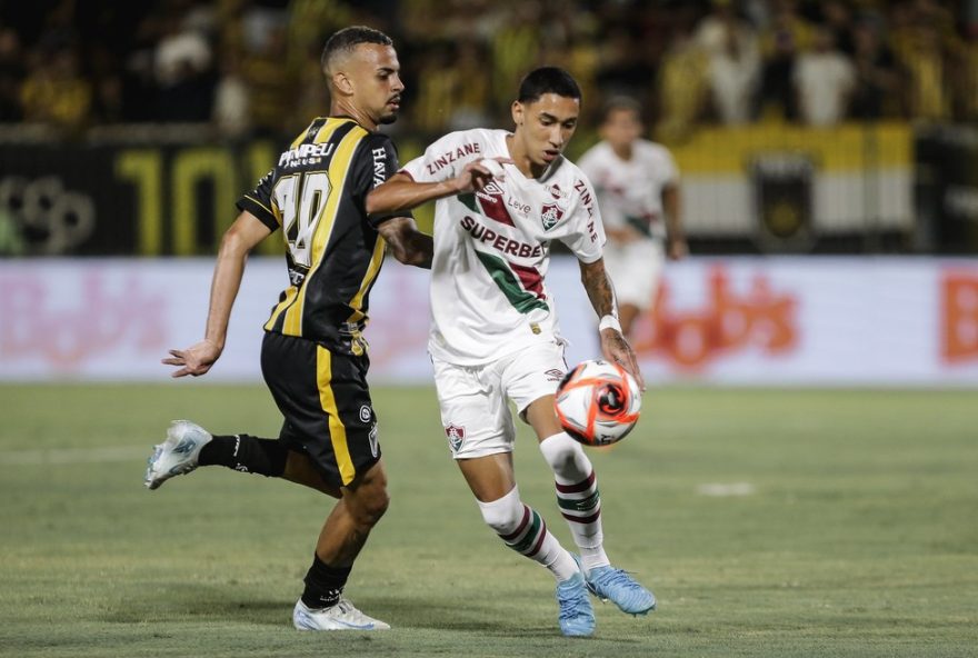 fluminense-vende-isaque-para-shakhtar-donetsk-por-r2476-milhoes