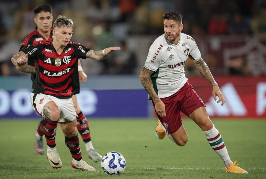 fluminense-x-flamengo3A-saiba-onde-assistir-ao-vivo-e-confira-as-escalacoes fluminense-x-flamengo3A-saiba-onde-assistir-ao-vivo-e-confira-as-escalacoes