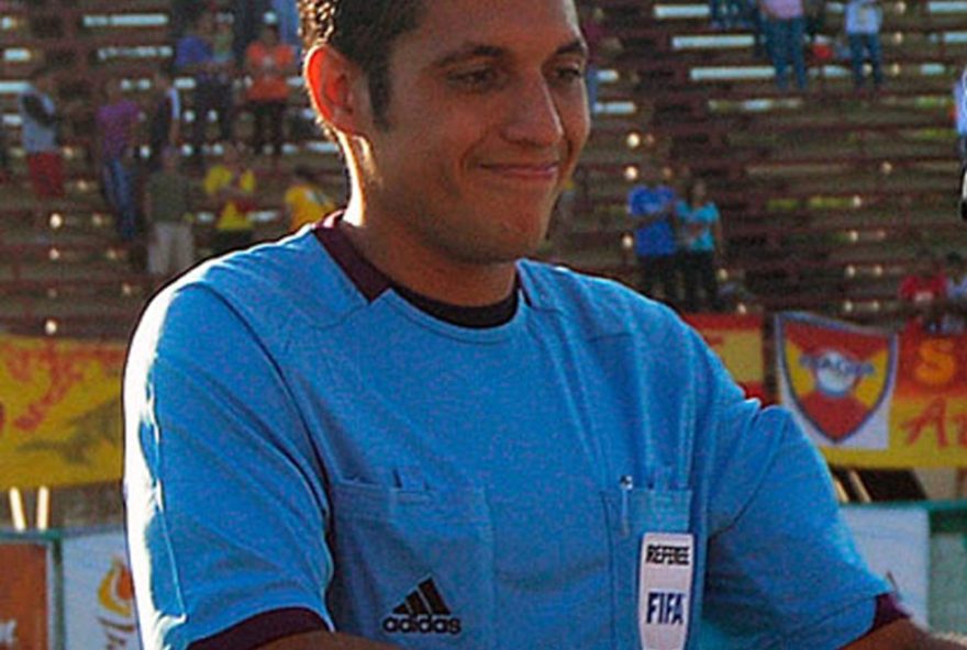 fluminense-x-lanus3A-arbitro-da-libertadores-2023-comandara-confronto-decisivo