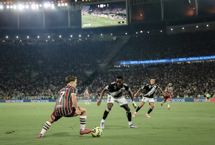 fluminense-x-vasco3A-soteldo-vira-duvida-para-semifinal-apos-lesao-no-quadril fluminense-x-vasco3A-soteldo-vira-duvida-para-semifinal-apos-lesao-no-quadril