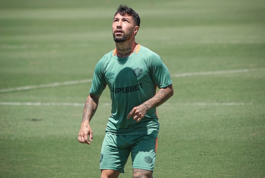 fluminense3A-lucho-e-thiago-silva-sao-destaques-em-jogo-crucial-pela-vaga-na-libertadores fluminense3A-lucho-e-thiago-silva-sao-destaques-em-jogo-crucial-pela-vaga-na-libertadores