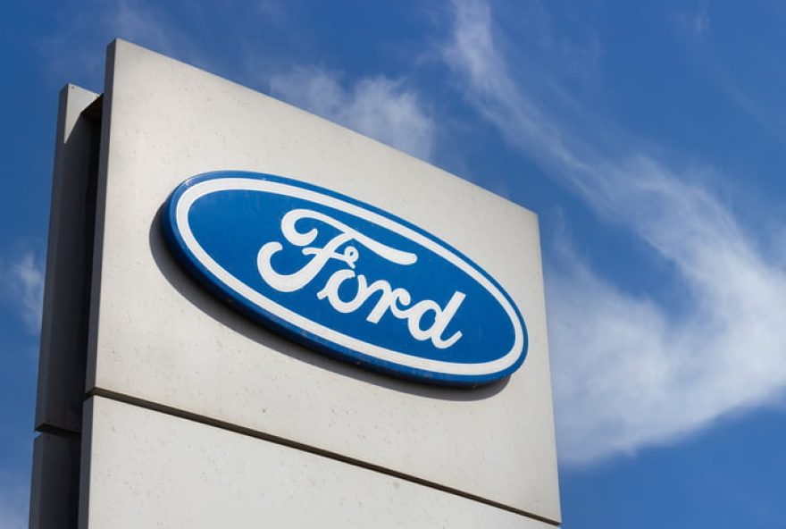 ford-planeja-demitir-4-mil-funcionarios-na-europa-como-parte-de-reestruturacao-para-enfrentar-desafios-do-setor-automotivo