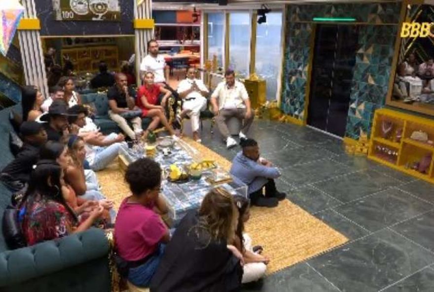 formacao-de-paredao-na-madrugada-do-bbb263A-tensoes2C-confrontos-e-emocoes-a-flor-da-pele-entre-os-participantes formacao-de-paredao-na-madrugada-do-bbb263A-tensoes2C-confrontos-e-emocoes-a-flor-da-pele-entre-os-participantes