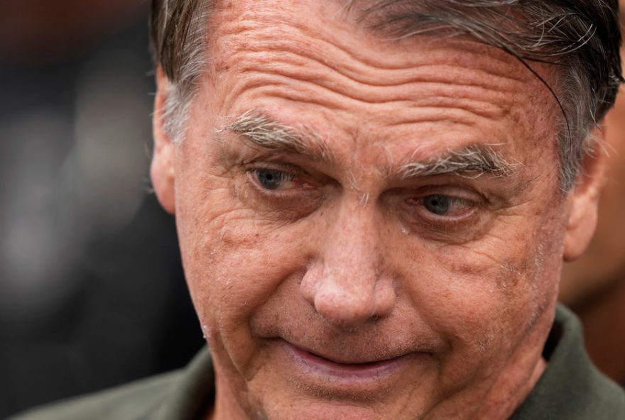 former-brazilian-president-jair-bolsonaro-explains-hallucinations-led-him-to-violate-ankle-monitoring