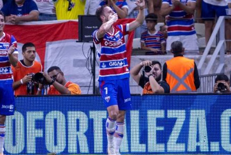 fortaleza-vence-atletico-mg-e-segue-sua-arrancada-para-fugir-da-zona-de-rebaixamento