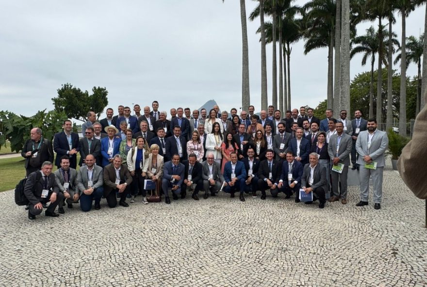 forum-de-lideres-locais-encerra-com-compromissos-climaticos3B-rj-promete-distrito-de-baixa-emissao