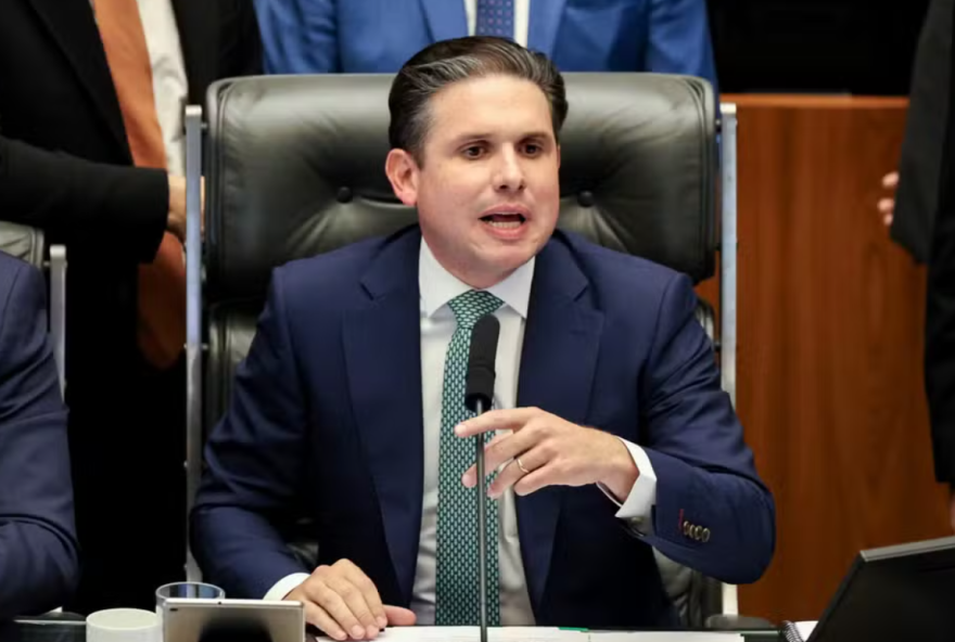 fragilidades-de-hugo-motta-sao-expostas-por-operacao-contra-ex-assessora-de-lira fragilidades-de-hugo-motta-sao-expostas-por-operacao-contra-ex-assessora-de-lira