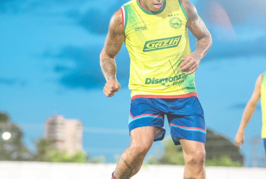 franca-chega-para-liderar-gazin-porto-velho-em-busca-do-titulo3A-experiencia-e-comprometimento-em-campo