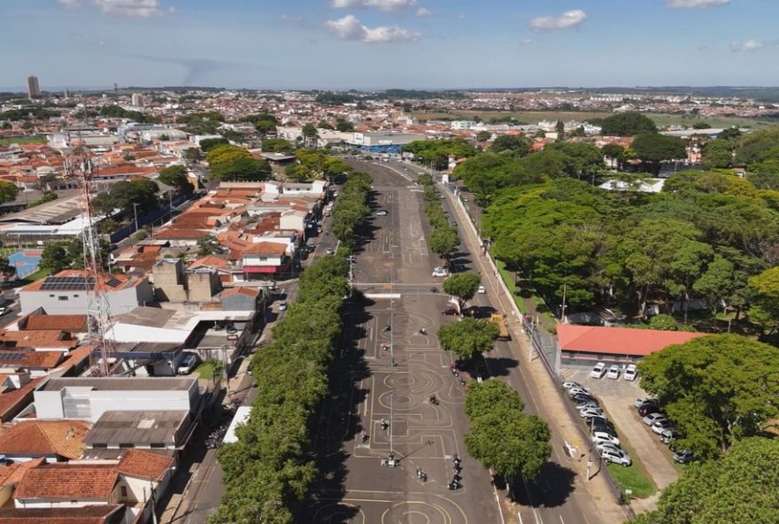 franca3A-da-fundacao-a-lenda-do-imperador-pedro-i-em-200-anos