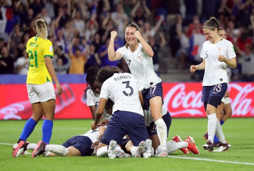 Brasil e França jogam pela Copa Mundial Feminina - 
Foto: Lucy Nicholson/Reuters