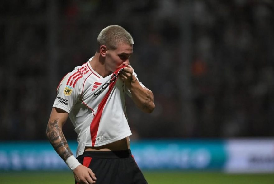 franco-mastantuono3A-despedida-do-river-plate-rumo-ao-real-madrid