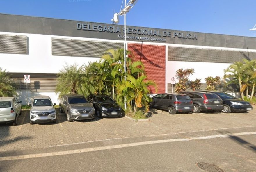 fraude-bancaria3A-mulher-e-presa-por-desviar-r24-3-milhoes-em-jundiai-sp