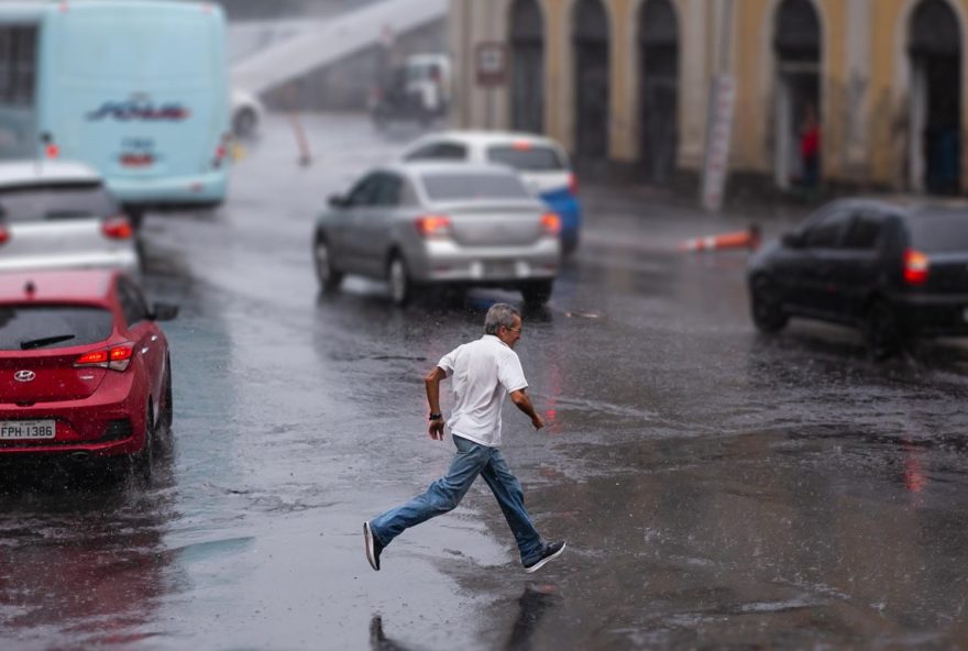 frente-fria-traz-chuva-forte-e-vendavais-no-inicio-da-primavera