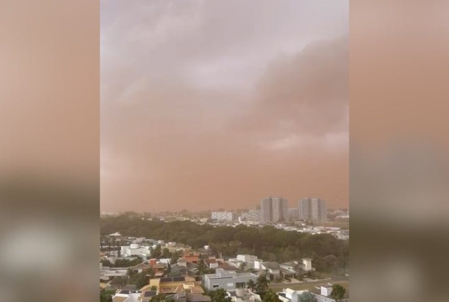 frente-fria-traz-nuvem-de-poeira-e-queda-de-temperatura-em-cidades-do-interior-de-mg3A-previsao-climatica