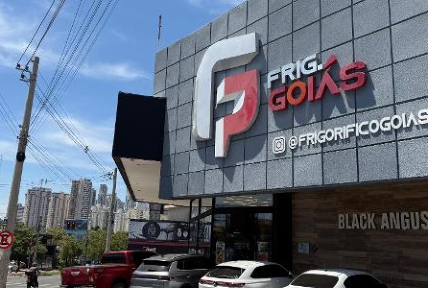 frigorifico-em-goiania-se-torna-cenario-da-polarizacao-politica