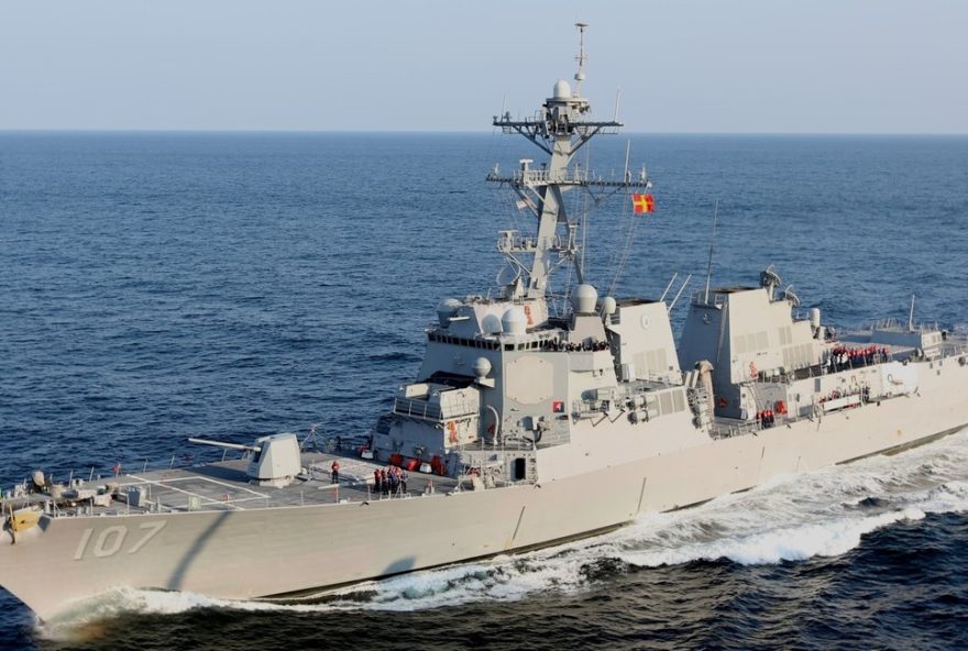 frota-naval-dos-eua-se-aproxima-da-costa-da-venezuela-em-meio-a-tensoes