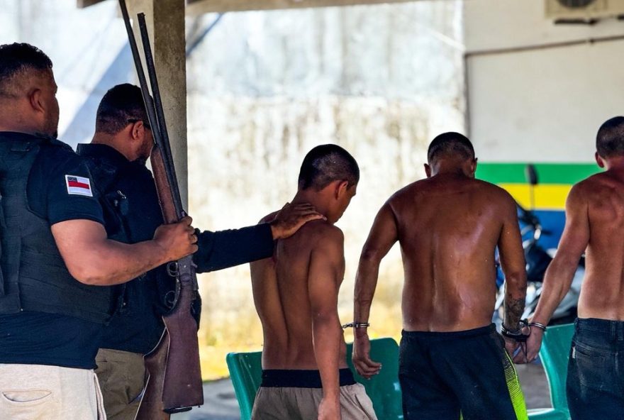 fuga-em-massa-no-amazonas3A-detentos-recapturados-aumentam-apos-mobilizacao-policial fuga-em-massa-no-amazonas3A-detentos-recapturados-aumentam-apos-mobilizacao-policial