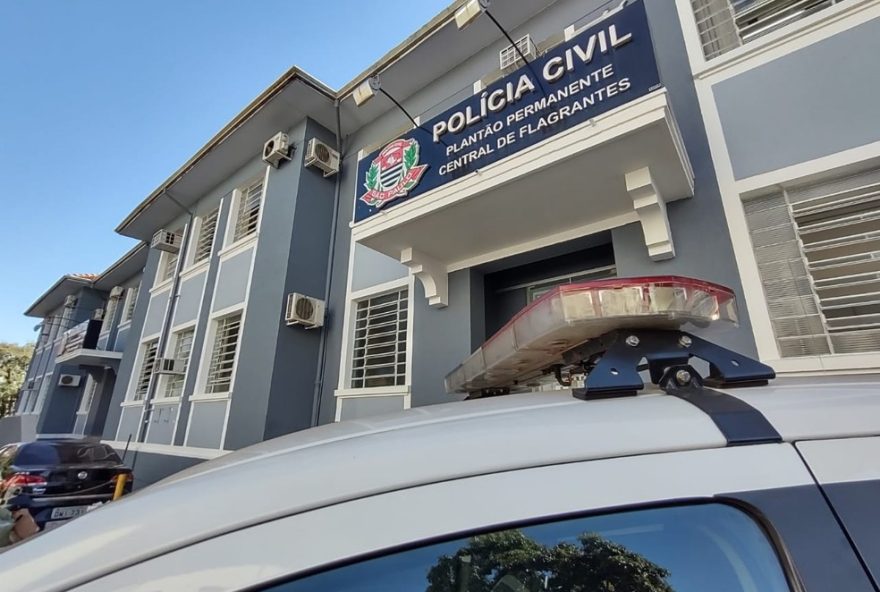 funcionaria-de-padaria-e-presa-por-planejar-assalto-com-adolescente3A-caso-em-presidente-prudente-sp funcionaria-de-padaria-e-presa-por-planejar-assalto-com-adolescente3A-caso-em-presidente-prudente-sp