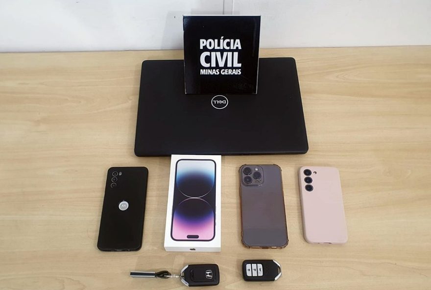 funcionario-de-e-commerce-e-preso-por-desviar-500-celulares-em-mg3B-prejuizo-de-r24-5-mi