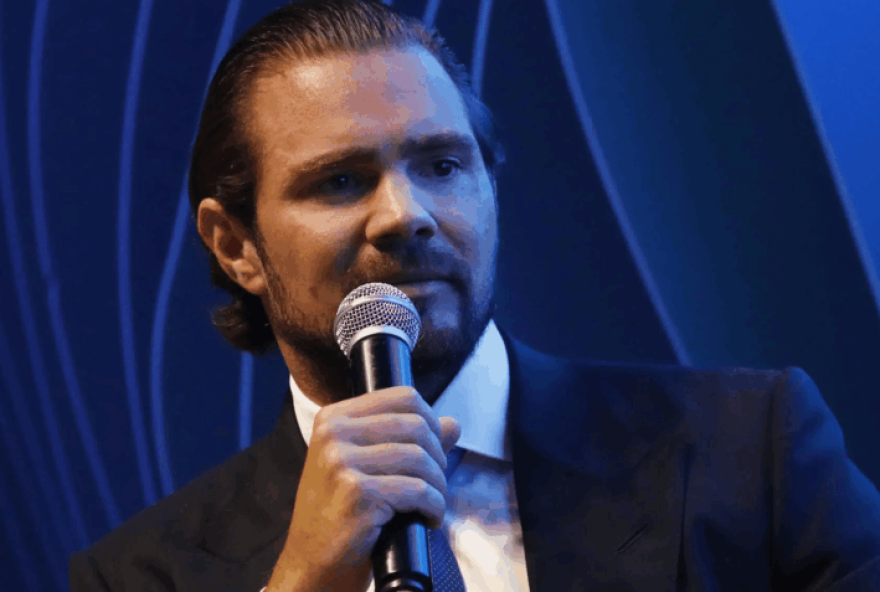 fundador-do-banco-master-menciona-encontros-com-hugo-motta-e-elogia-emenda-de-ciro-nogueira fundador-do-banco-master-menciona-encontros-com-hugo-motta-e-elogia-emenda-de-ciro-nogueira