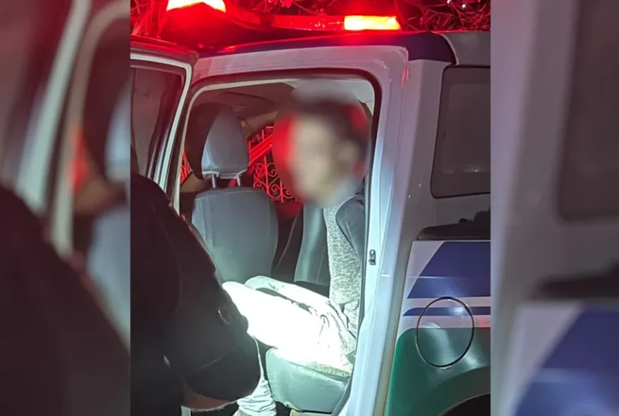 Bêbado, homem furtar ambulância para 'acertar contas' com amante da esposa em Nova Aurora