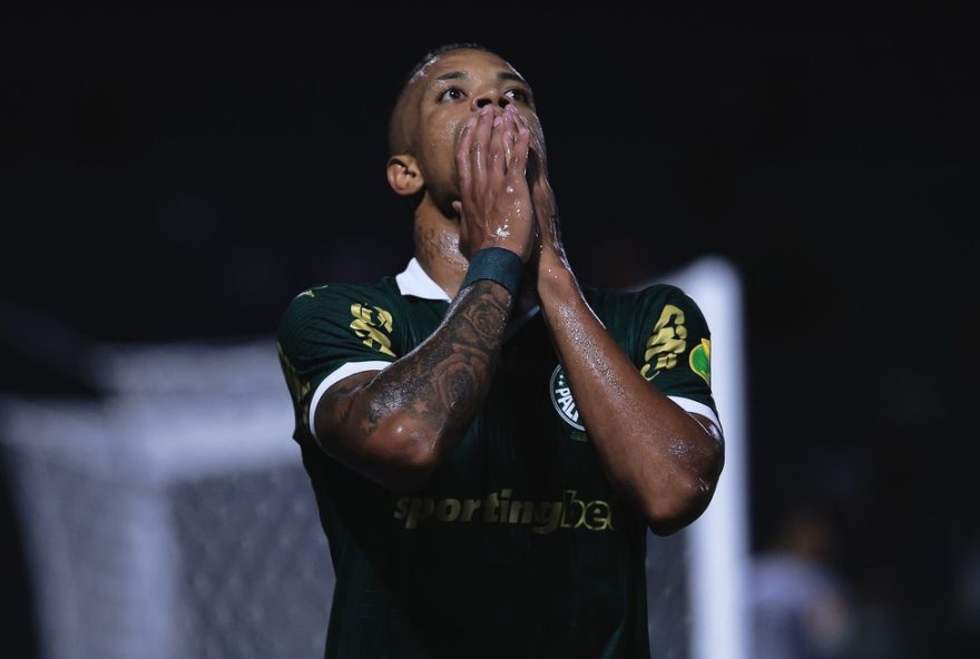 futuro-incerto-de-caio-paulista-no-palmeiras3A-pouca-utilizacao-e-possivel-saida-em-pauta