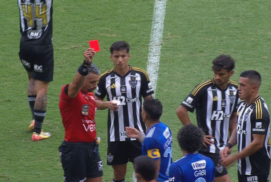 gabigol-e-alexandre-mattos-punidos-em-classico-do-cruzeiro-x-atletico-mg3A-confira-as-penalidades