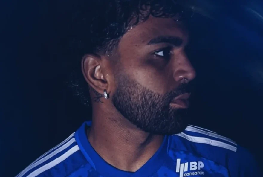 gabigol-e-recebido-com-festa-pela-torcida-do-cruzeiro-em-sua-apresentacao-no-mineirao