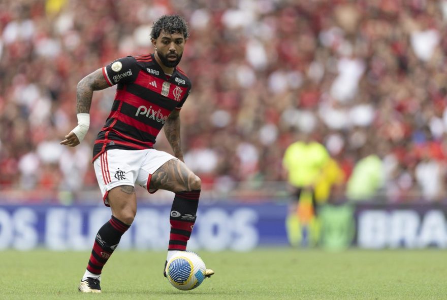 gabigol-nao-confirma-permanencia-no-flamengo-e-avalia-possiveis-destinos3A-cruzeiro-e-santos-em-cogitacao