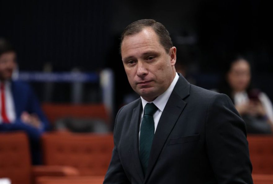 general-autoriza-mauro-cid-a-passar-para-a-reserva-do-exercito general-autoriza-mauro-cid-a-passar-para-a-reserva-do-exercito