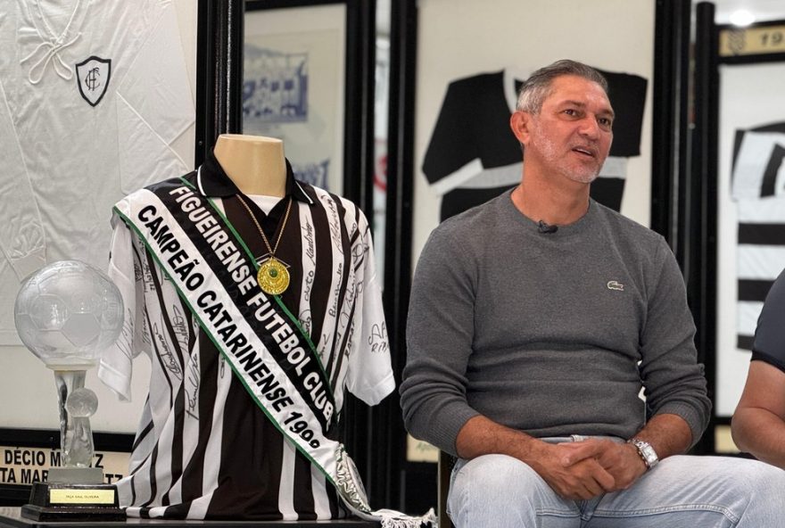 genilson3A-a-trajetoria-no-figueirense-em-seus-104-anos-de-historia