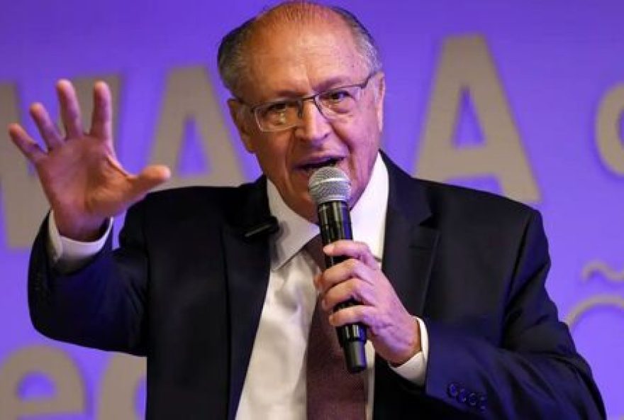 geraldo-alckmin-destaca-progressos-nas-relacoes-com-os-eua-apos-conversa-entre-lula-e-trump